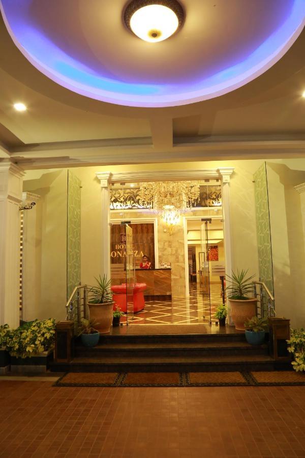 Hotel Bonanza Alappuzha Luaran gambar
