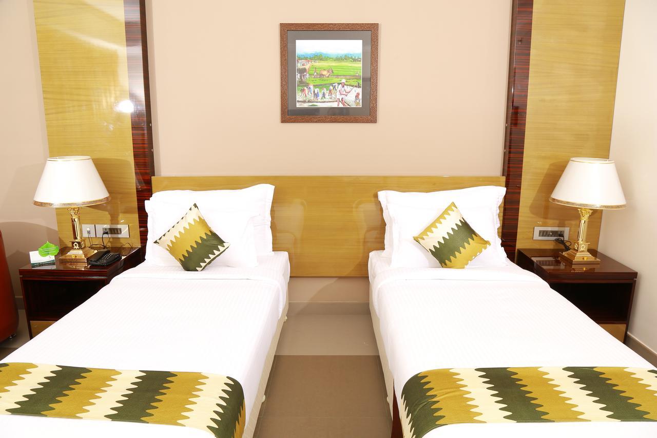 Hotel Bonanza Alappuzha Luaran gambar