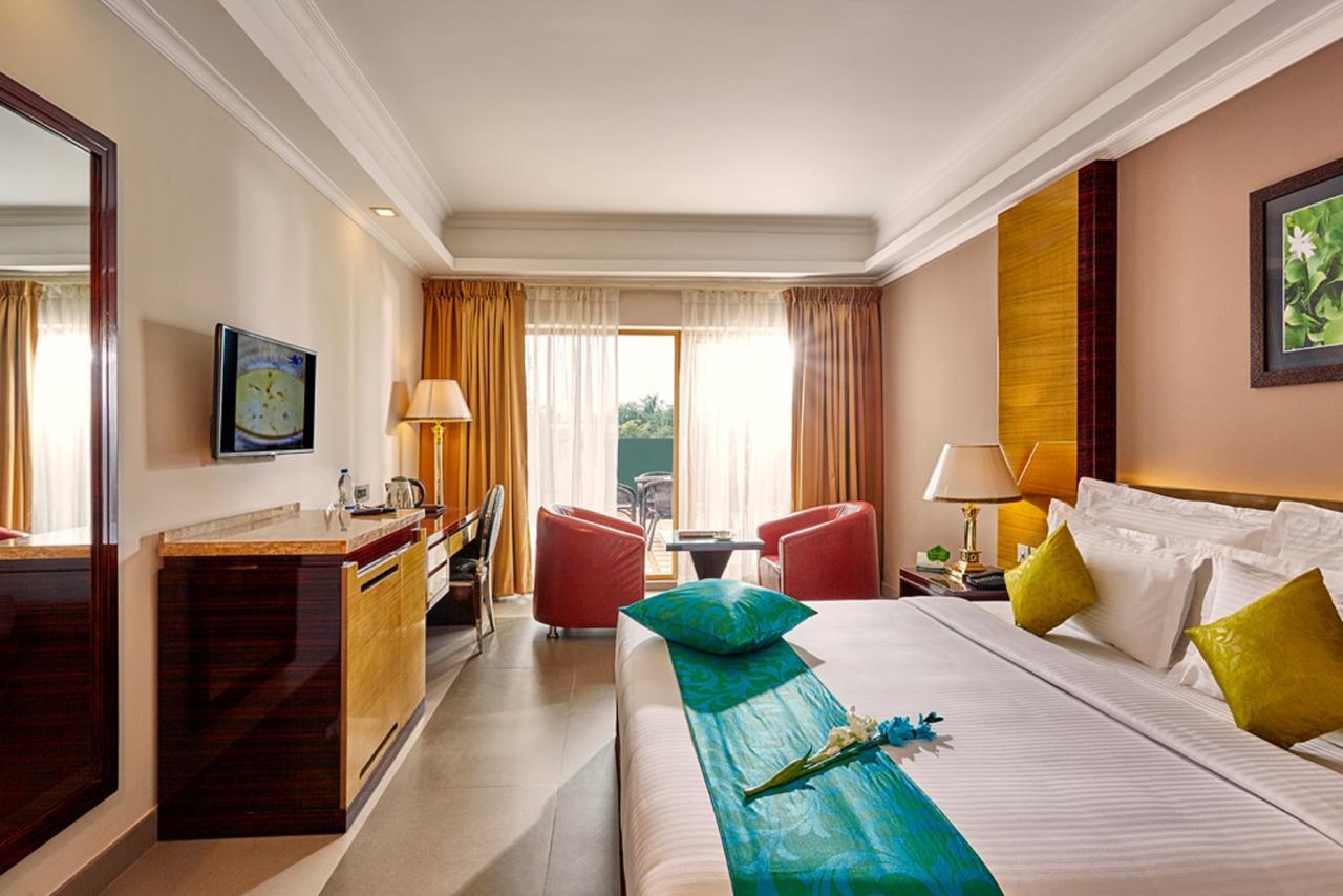 Hotel Bonanza Alappuzha Luaran gambar