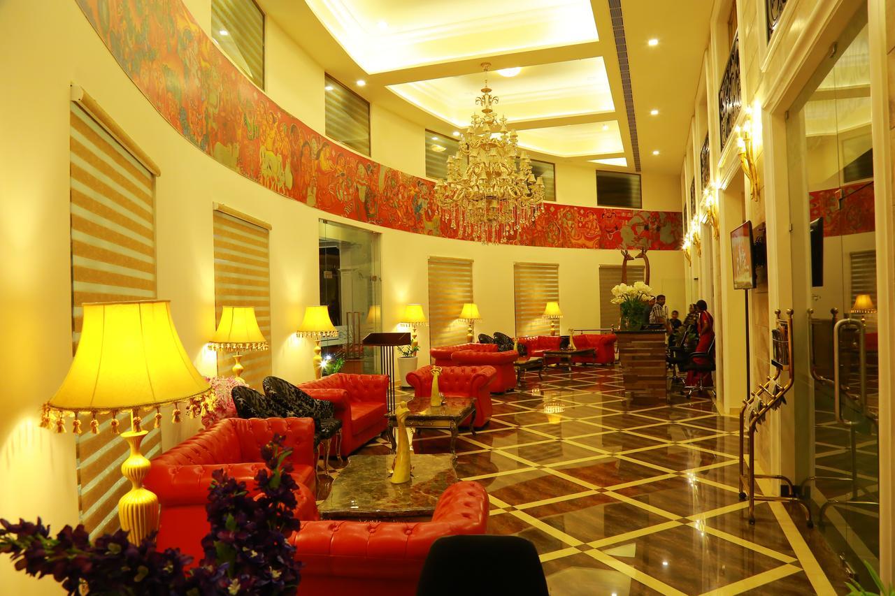 Hotel Bonanza Alappuzha Luaran gambar