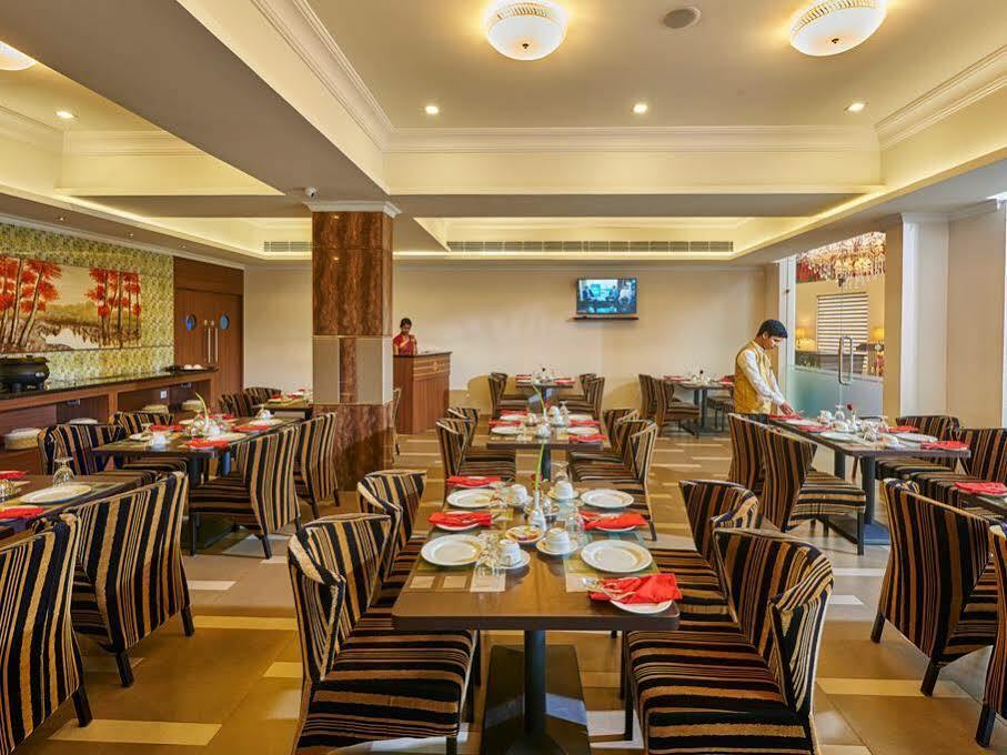 Hotel Bonanza Alappuzha Luaran gambar